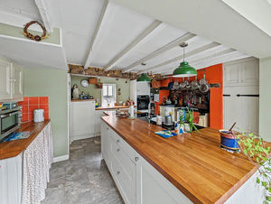 Photo 7- click for photo gallery